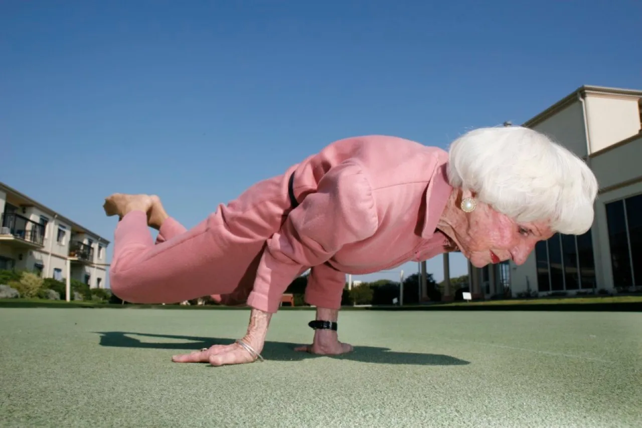 7212_grandma-1